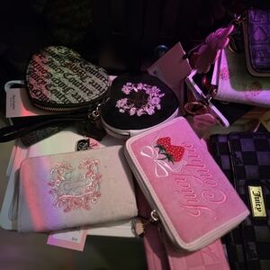 Juicy Couture Pink and Cream Tote with Heart Wallets 25 Q Piece